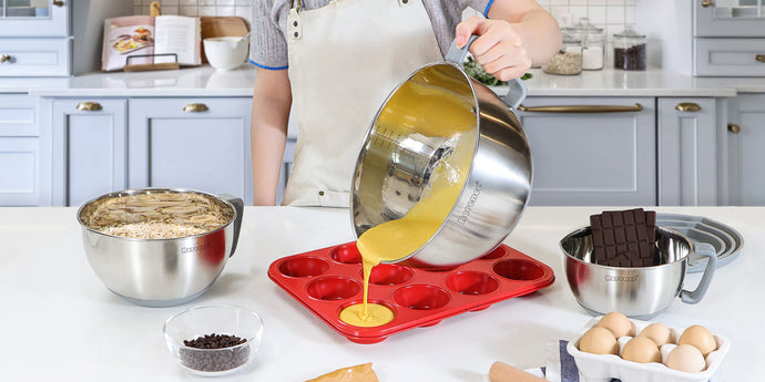 What kind of bowl is best for mixing