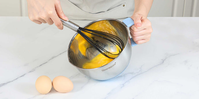 What is the Difference Between a Bowl and a Mixing Bowl?